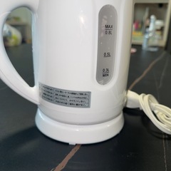電気ポット　電気ケトルの画像