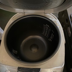 炊飯器の画像