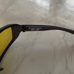 BUNNY WALK 偏光サングラスの画像