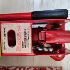 メルテック(meltec) 2t 油圧フロアージャッキ F-26の画像