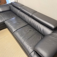 3人掛けソファーの画像