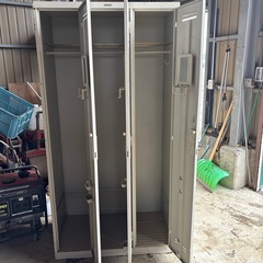 ロッカーの画像