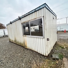 X5.スーパーハウス プレハブ ユニットハウス コンテナハウス 幅255ｃｍ長さ551ｃｍ高さ240ｃｍ 格安運送　江別市発 現在 コンテナハウスの画像