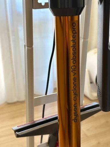 Dyson V10 Absolutepro SV12 ABL（バッテリー切れ）山崎実業スタンド