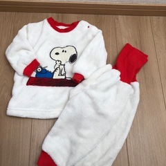 最終お値下げ😊 子供服ꯁꯧスヌーピー柄フリースパジャマの画像