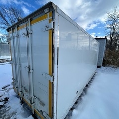 R13.横扉付き 2トン保冷コンテナ 幅184ｃｍ長さ449ｃｍ高さ198ｃｍ コンテナ 物置 倉庫 格安運送　江別市発の画像