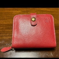 IL BISONTE 2つ折ラウンドジップコンパクトウォレット二つ折り財布 赤の画像