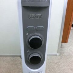 オイルヒーター デロンギ RHJ45M0912-SG 暖房 キャスター付き ホワイト系 札幌市 西野店の画像