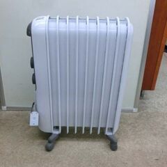 オイルヒーター デロンギ RHJ45M0912-SG 暖房 キャスター付き ホワイト系 札幌市 西野店の画像