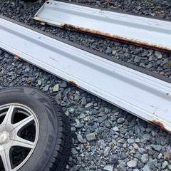 サンバートラックあおり　TT2  ジャンク　左右2枚の画像