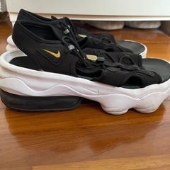 NIKE ココサンダルの画像