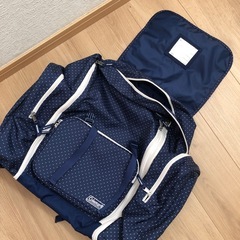 最終お値下げ😊 Coleman 大きなリュック(定価の半額以下・1度のみ使用の美品です✨)の画像