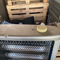 電気ストーブの画像