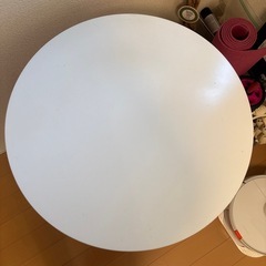 テーブル無料で差し上げます！の画像