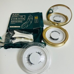 マグネット式付け睫毛の画像