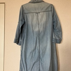 デニムワンピースの画像