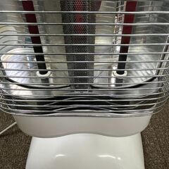 ダイキン 遠赤外線暖房機　2012年製の画像