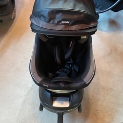 ベビーカー、チャイルドシートの画像