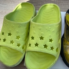 18センチ　二足　サンダル　キッズ靴の画像