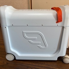 ジェットキッズ キッズ スーツケース 子供用 本体 アークティックブルー キャリーケース ベッドボックス 乗れる 座れる 旅行 飛行機 列車 収納 ステッカーセット付 ライドオン可能の画像