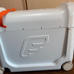 ジェットキッズ キッズ スーツケース 子供用 本体 アークティックブルー キャリーケース ベッドボックス 乗れる 座れる 旅行 飛行機 列車 収納 ステッカーセット付 ライドオン可能の画像