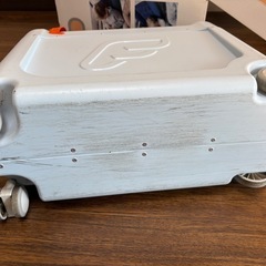 ジェットキッズ キッズ スーツケース 子供用 本体 アークティックブルー キャリーケース ベッドボックス 乗れる 座れる 旅行 飛行機 列車 収納 ステッカーセット付 ライドオン可能の画像