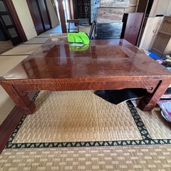 ローテブルの画像