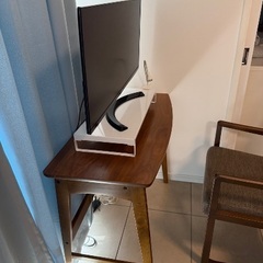 長方形デスクの画像