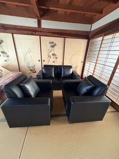 黒の応接ソファセット