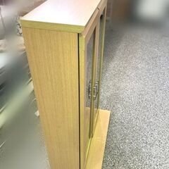 メーカー不明■ガラス扉付き木製キャビネット キッチン 書棚 家具 の画像