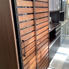 ⭐️春日市⭐️レンジボード⭐️シギヤマ家具⭐️収納力⭐️木目調⭐️スライド式⭐️定価192,000円⭐️No2046の画像