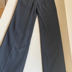 ★美品★UNIQLO ユニクロ　タックワイドパンツ　ブラッシュドツイル・丈長めの画像