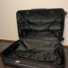大型スーツケース　ジャンク品の画像