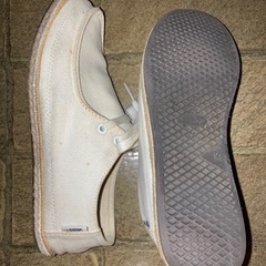 白い靴　2足の画像