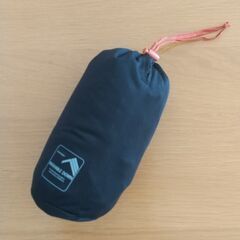 ワークマン　ポケッタブル　ダウン　収納袋付きの画像