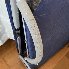 折りたたみベッドの画像