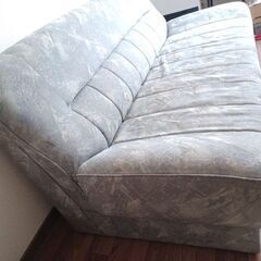 ソファー　3人掛けの画像