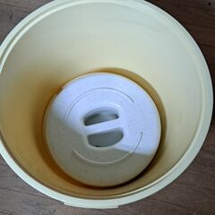 【リサイクルショップどりーむ天保山店】No.4822　樽　梅干し・漬物　重石付き🎵　の画像