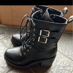 レディース　ブーツ　22.5 レースアップ　ベルトの画像