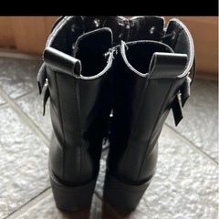 レディース　ブーツ　22.5 レースアップ　ベルトの画像