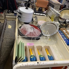 食器　グラス　ラーメン丼　コップ　皿　茶碗　お椀　湯呑み　カトラリー　ボウル　鍋の画像