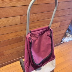 ショッピングカート2つセットの画像