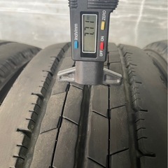 バリ溝225/8017.5 ミックスタイヤの画像