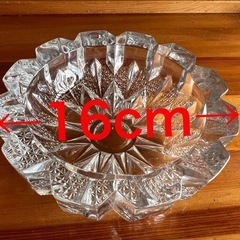 ガラス灰皿3個セットの画像