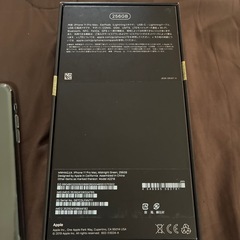 iPhone11𝗽𝗿𝗼 𝗺𝗮𝘅 256GBの画像