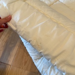 カトージ　ベビー掛け布団とカバーの画像