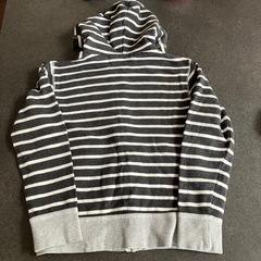 パーカー　140 ボーダーの画像