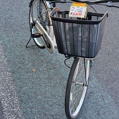 【リサイクルショップどりーむ天保山店】No.554　自転車　24インチ　シティサイクル　カゴ・鍵付き🎵　美品ですよ～🎵の画像
