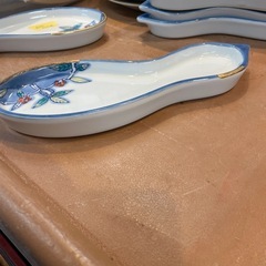 【引き取り限定】中古品　　陶器皿　ひょうたん型　6枚セットの画像