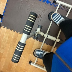 折りたたみフィットネスマシンの画像